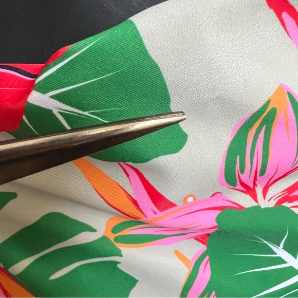 Swimsuit Lex Breezy size small - Picture 5 of 8